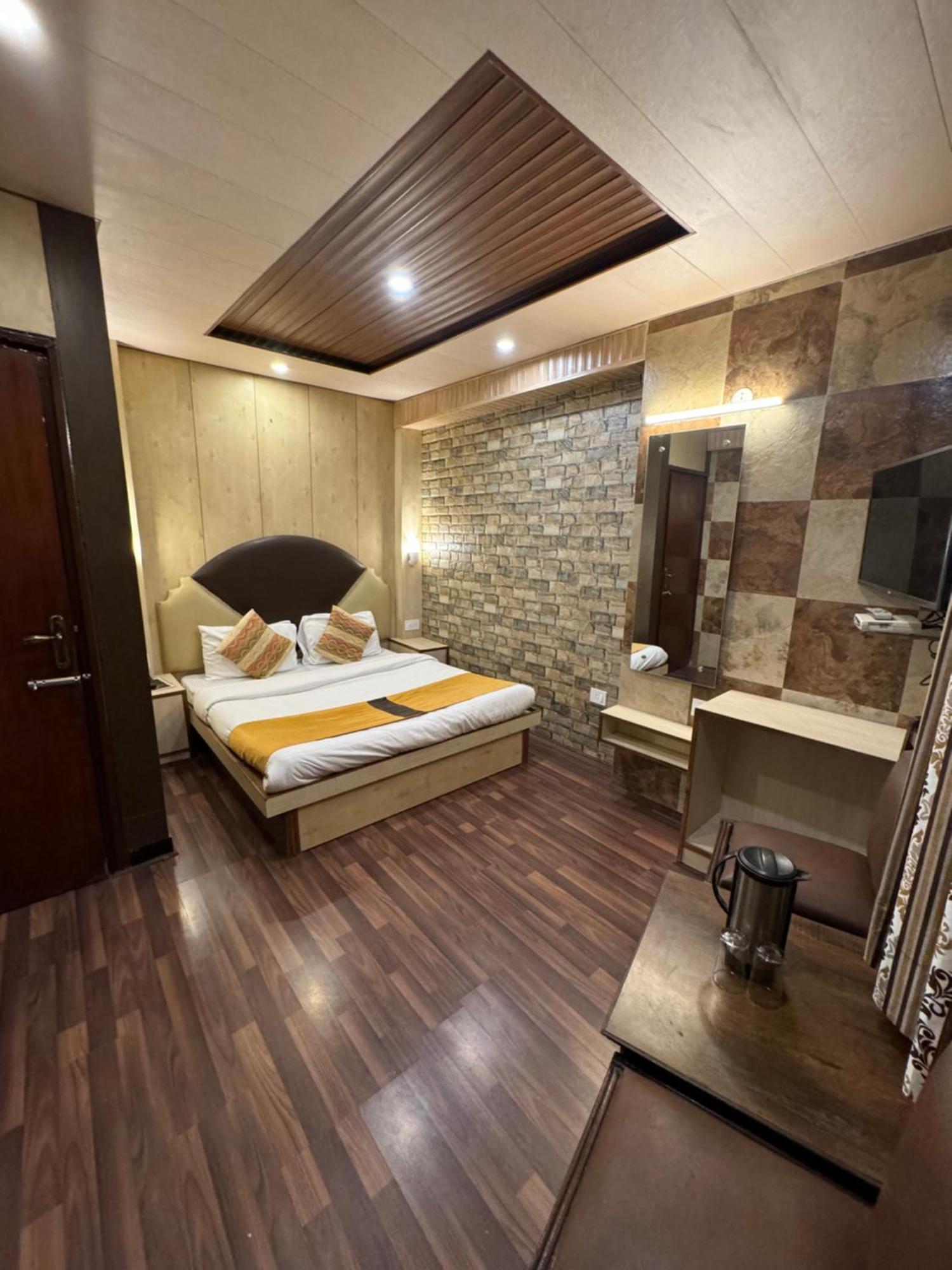 Victory Hotel And Restaurant By Gs Hospitality Shimla Exterior foto
